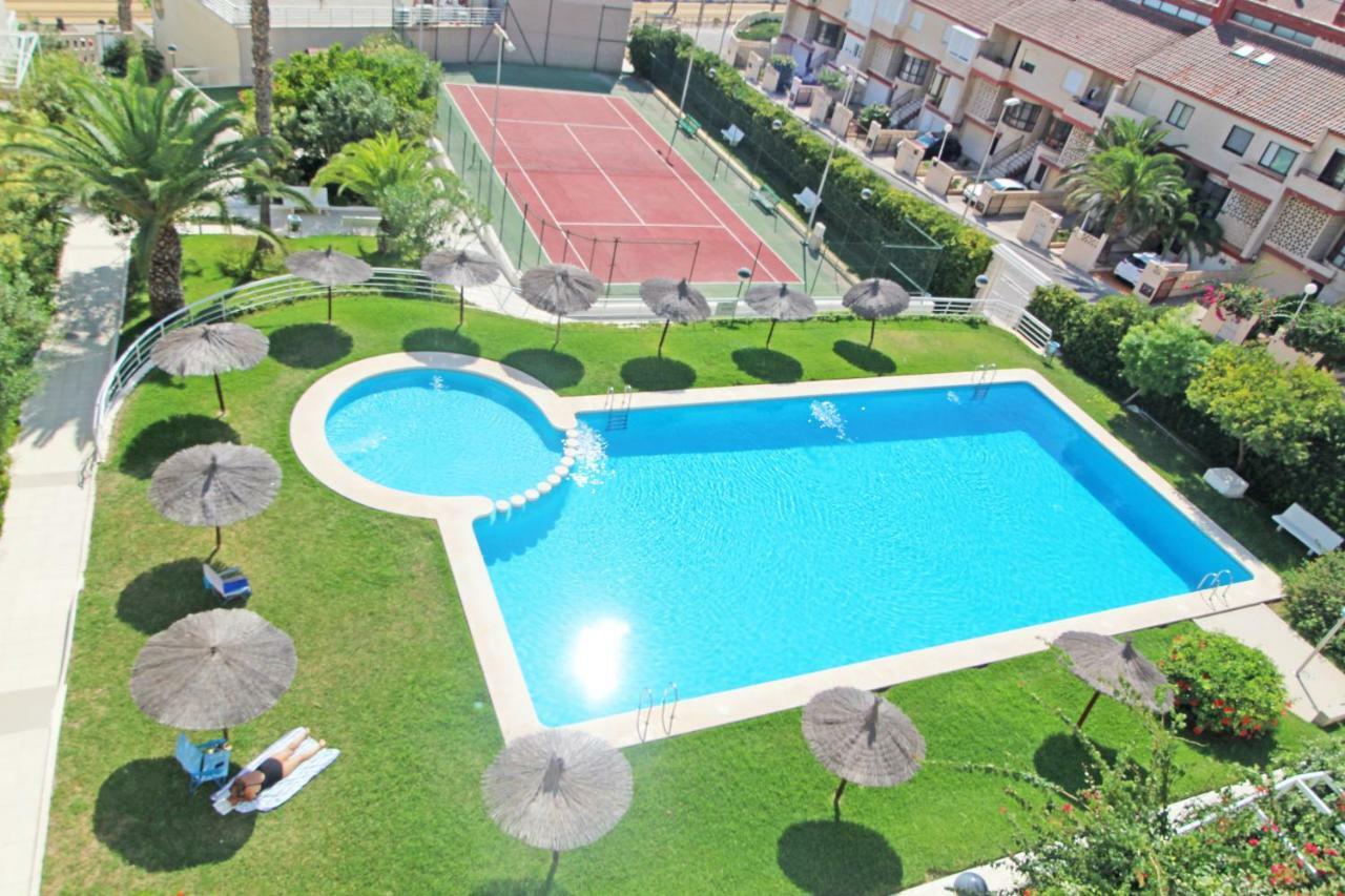 Apartamento 1a línea Playa San Juan. Vistas. Piscina. BBQ. Gym El Campello Exterior foto